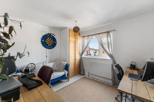 Photo 32- click for photo gallery